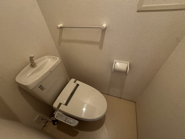 ネオ・エスト オーブAの物件内観写真